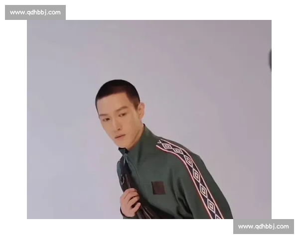 李昀锐寸头亮相:射箭钉靶心,帅得很有底气 李昀锐寸头亮相:射箭钉靶心,帅得很有底气