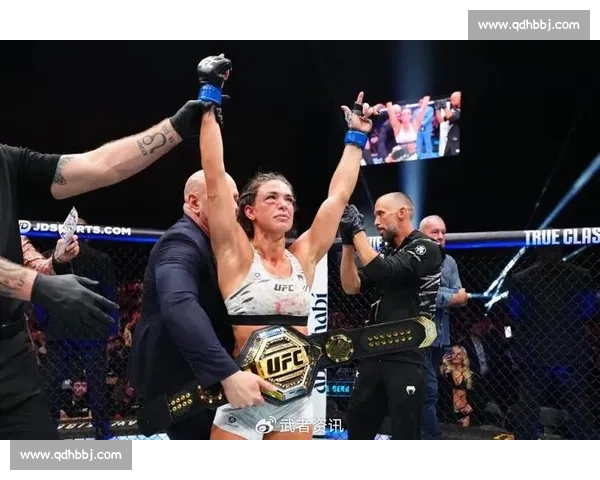 柔术血脉加冕！巴西背景邓恩斩获 UFC 草量级冠军